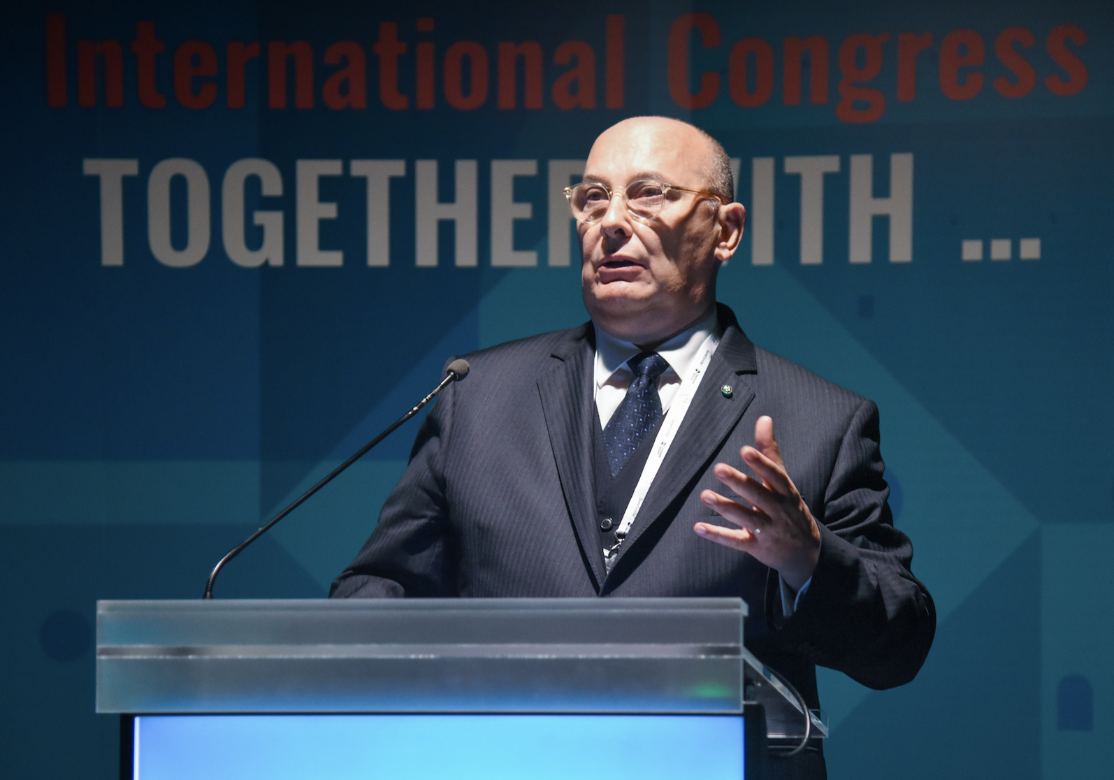Tutele assicurative in odontoiatria: intervista a Nicola Di Gennaro
